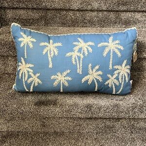 TOMMY BAHAMA 14x24 Jules Embroidered Palms Pillow